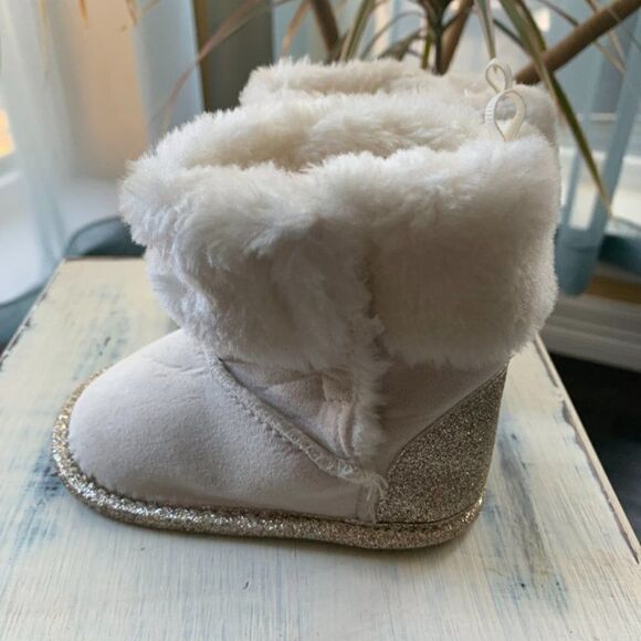 BeBe Baby Side Velcro Boot - Picture 5 of 6